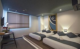 大阪港浮絵ホテル